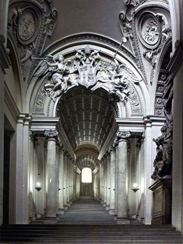 Лестница в Ватиканском Дворце